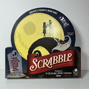 Hasbro Scrabble Tim Burton's The Nightmare Before Christmas Edition Complete